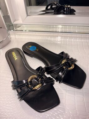 Size 10 Soda Black Slide Sandals with Gold Ring Detail